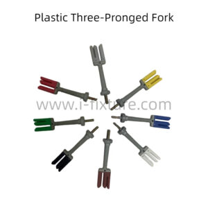 Plastic Three-Pronged Fork